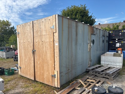 Standard 27 ft Storage Container