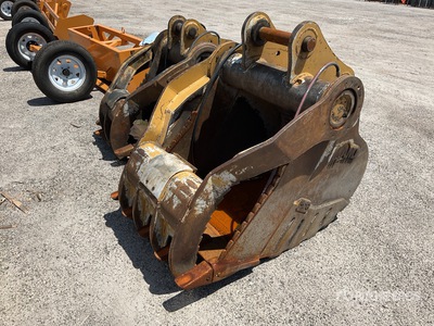 2016 AMI 36 in Digging Excavator Bucket - Fits Cat 315
