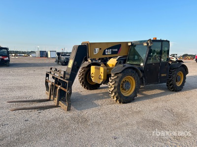 2015 Cat TL943C Manipulador Telescópico