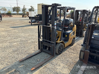 2020 Cat 2C5000 4750 lb Cushion Tire Forklift