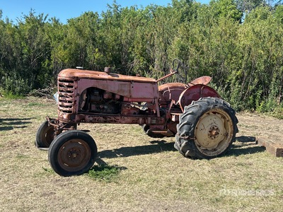Massey-Harris 2WD Wide Front Antique Tractor