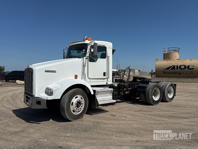 2010 Kenworth T800 6x4 3-Achs Sattelzugmaschine