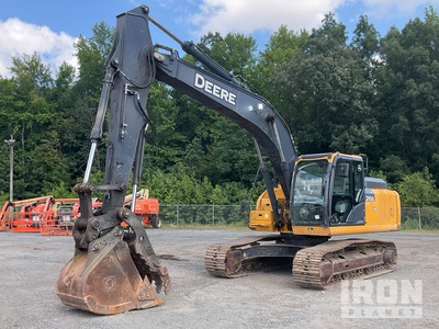 2019 John Deere 210GLC Tracked Excavator