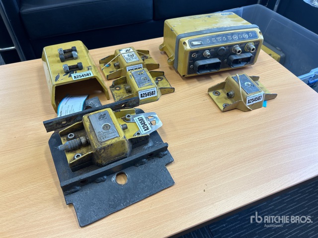 Topcon Grade Control System | Ritchie Bros. Auctioneers