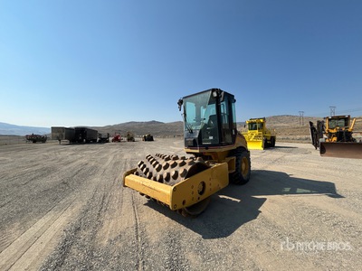 2005 Cat CS-433E Rullo vibrante piedimontone