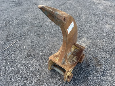 Komatsu Q/C Excavator Ripper - Fits 7 - 10 Ton