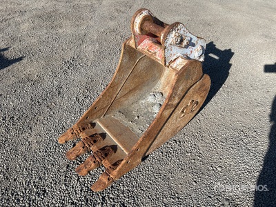 EIE 400 mm Q/C Digging Excavator Bucket - Fits 4 - 7 ton