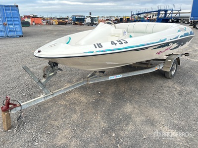 Regal Marine 14 Jetboat 4 m Jet Boat w/1996 Dunbier Marine Products Trailer
