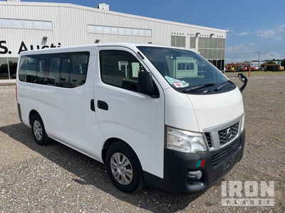 2014 Nissan NV350CARAVAN Passenger Van Passenger Van