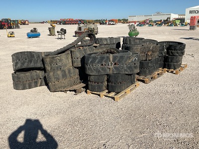 Quantity of Rubber Tracks
