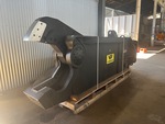 Picture, Left Rear Corner
