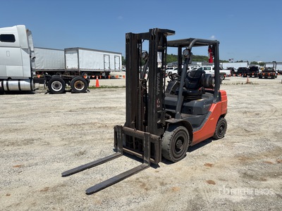 2020 Toyota 8FGU25 3750 lb Forklift