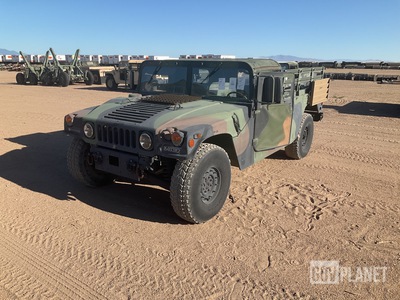 2004 AM General M1097A2 HMMWV 2 Door Soft Top w/Truck Body