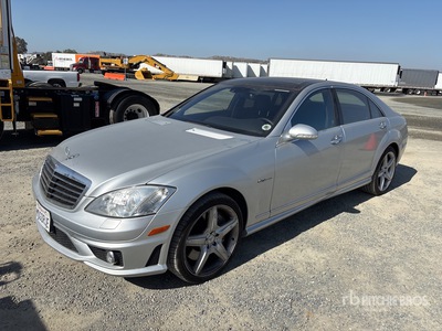 2009 Mercedes-Benz S63 AMG Automobile