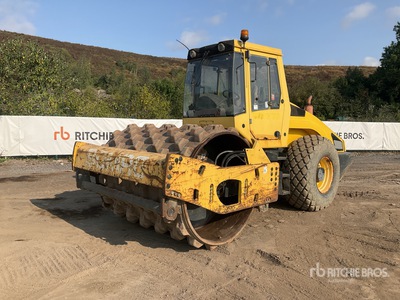 2005 Bomag BW213DH-4 Smooth Drum Compactor