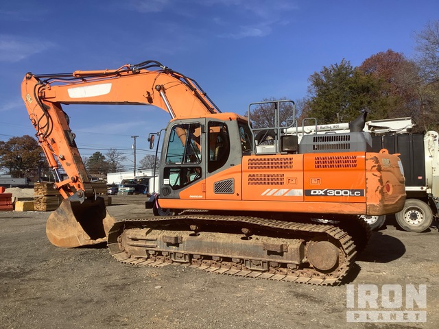 EXCAVADORA DOOSAN DX300LC5