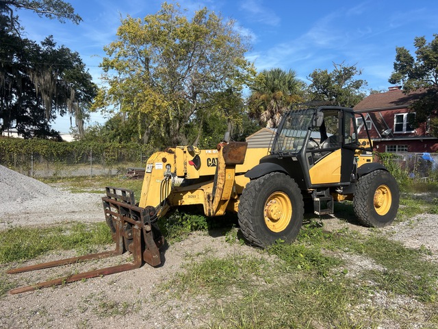 2005 Cat TH560B Telehandler