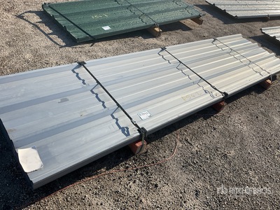 Quantity of (50) 2025 Kit Containers Steel R Panel Divers - Matériaux de construction