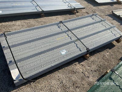 Quantity of (126) 2025 Kit Containers Steel R Panel Divers - Matériaux de construction