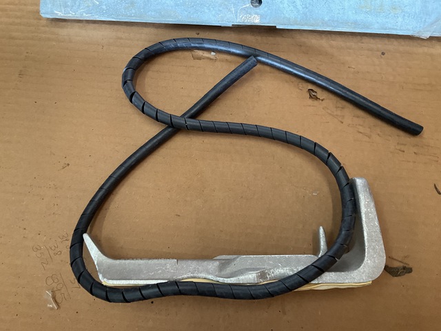 (5) Aluma-Form CS "800 Series" Cable Supports