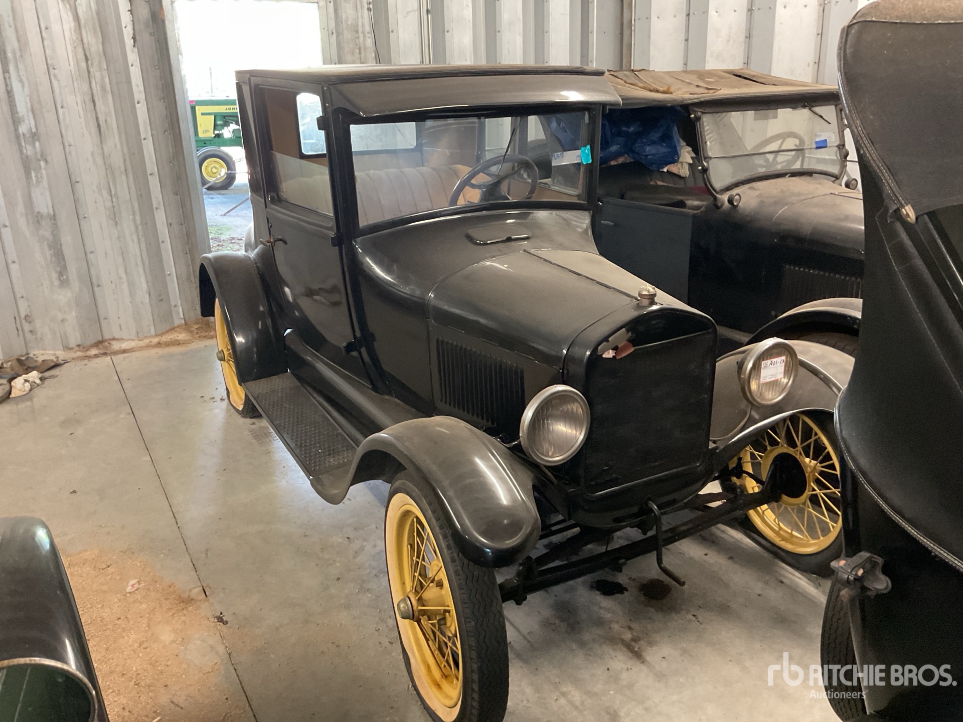 1926 Ford Model T Coupe Classic Car