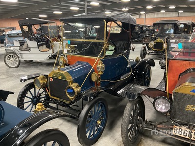 1912 Ford Model T Torpedo Runabout 自動車