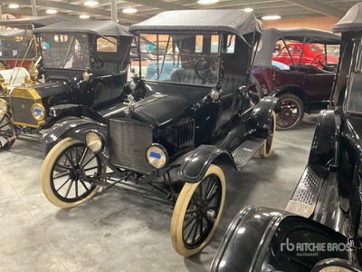 1917 Ford Model T Runabout 自動車
