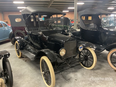 1917 Ford Model T Runabout Classic Car