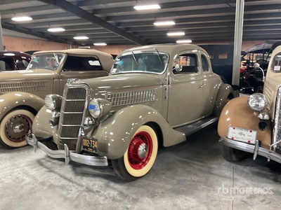 1935 Ford 48 Deluxe 5-window Coupe Classic Car
