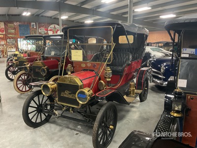 1909 Ford Model T Touring Classic Car