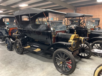 1914 Ford Model T 3-Door Touring Classic Car