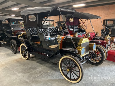 1909 Ford Model T Touring 自動車