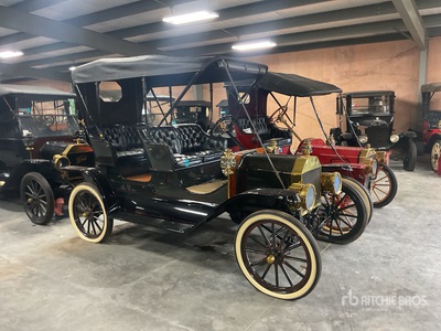1909 Ford Model T Touring Samochód klasyczny