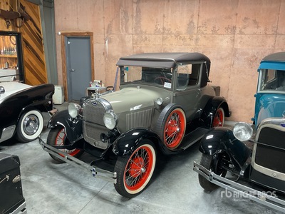 1929 Ford Model T Sport Coupe 自動車