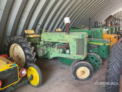 1954 John Deere 60 جرار تاريخي