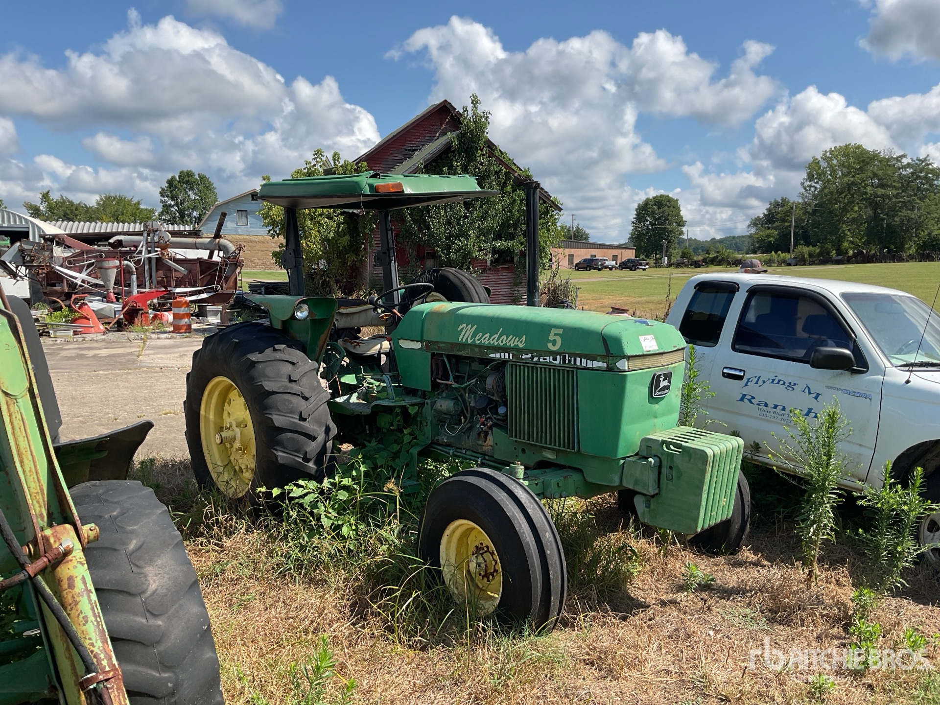 1983 John Deere 2750 2WD Tractor