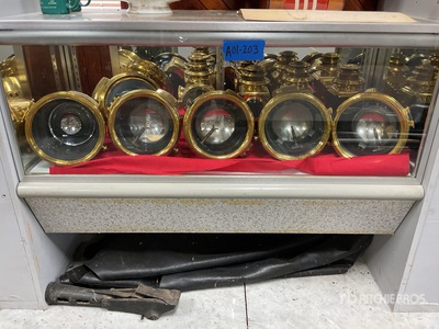 Quantity of (39) Giggas 16 Head lamp