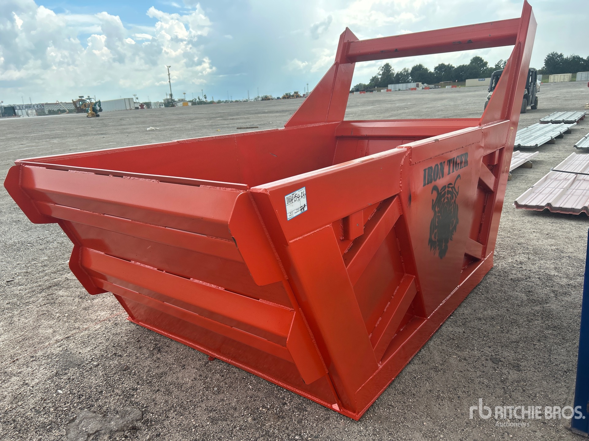 2025 Iron Tiger SSBB5Y Bedding Box