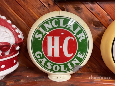Sinclair Gas pump Globe Antiques