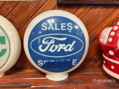 Ford Gas pump Globe