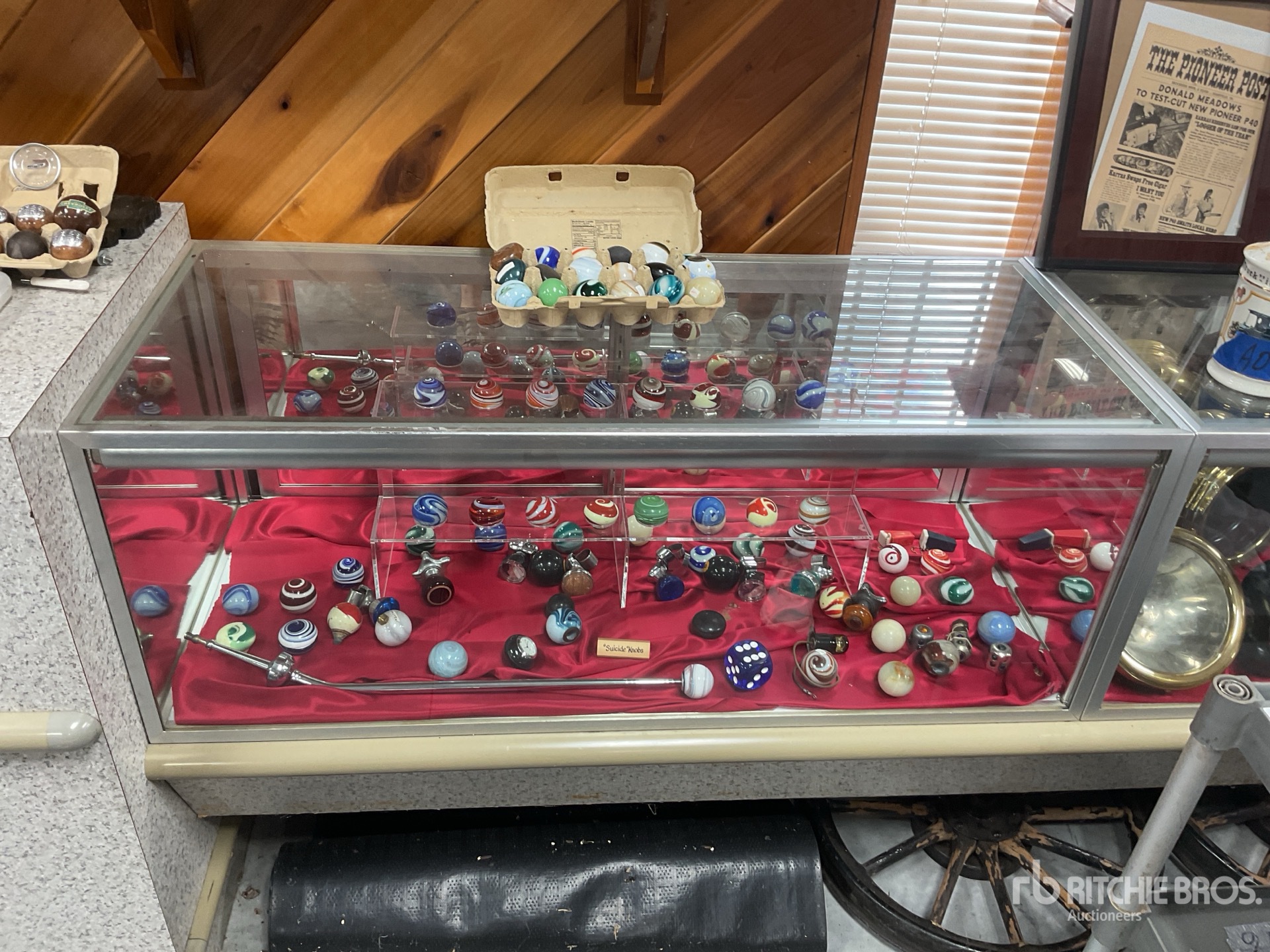 Quantity of (68) Glass Shift knob