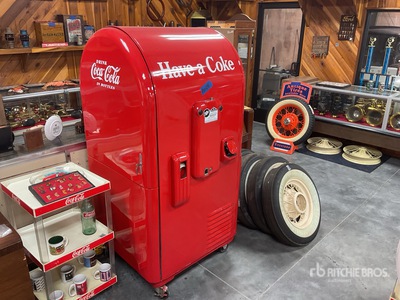 Coca-Cola Drink Machine Antiques
