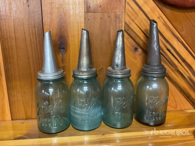 Quantity of (4) Ball Mason Jar w/ Spout