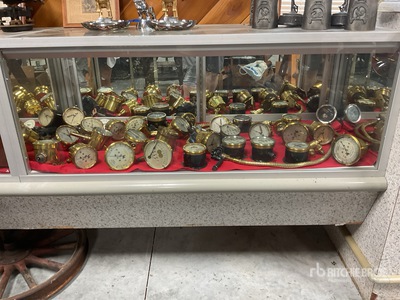 Quantity of (30) Speedometer