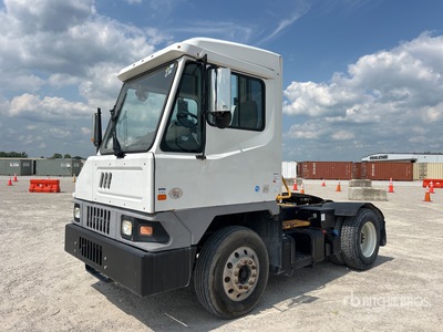 2020 Kalmar Ottawa T2 4x2 Tracteur de manœuvre
