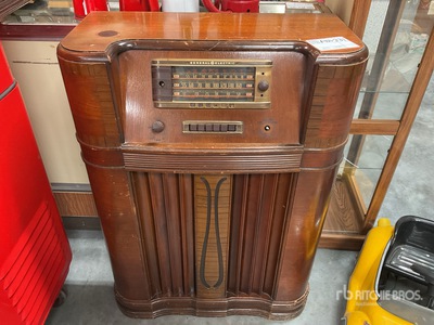 General Electric Radio Console Antiguedades