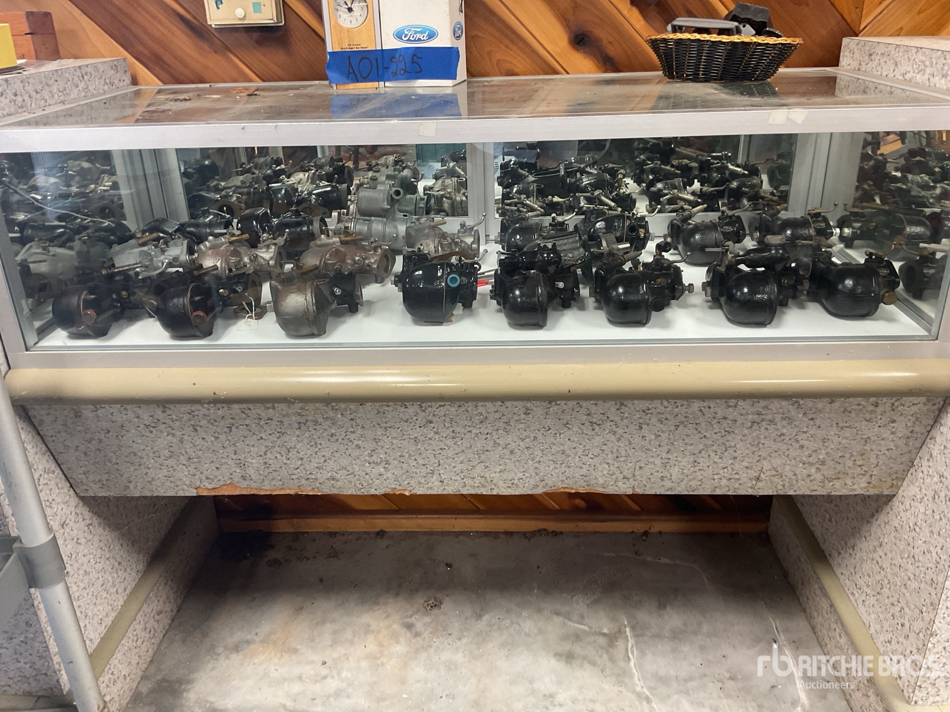 Quantity of (19) Zenith Carburetor Display