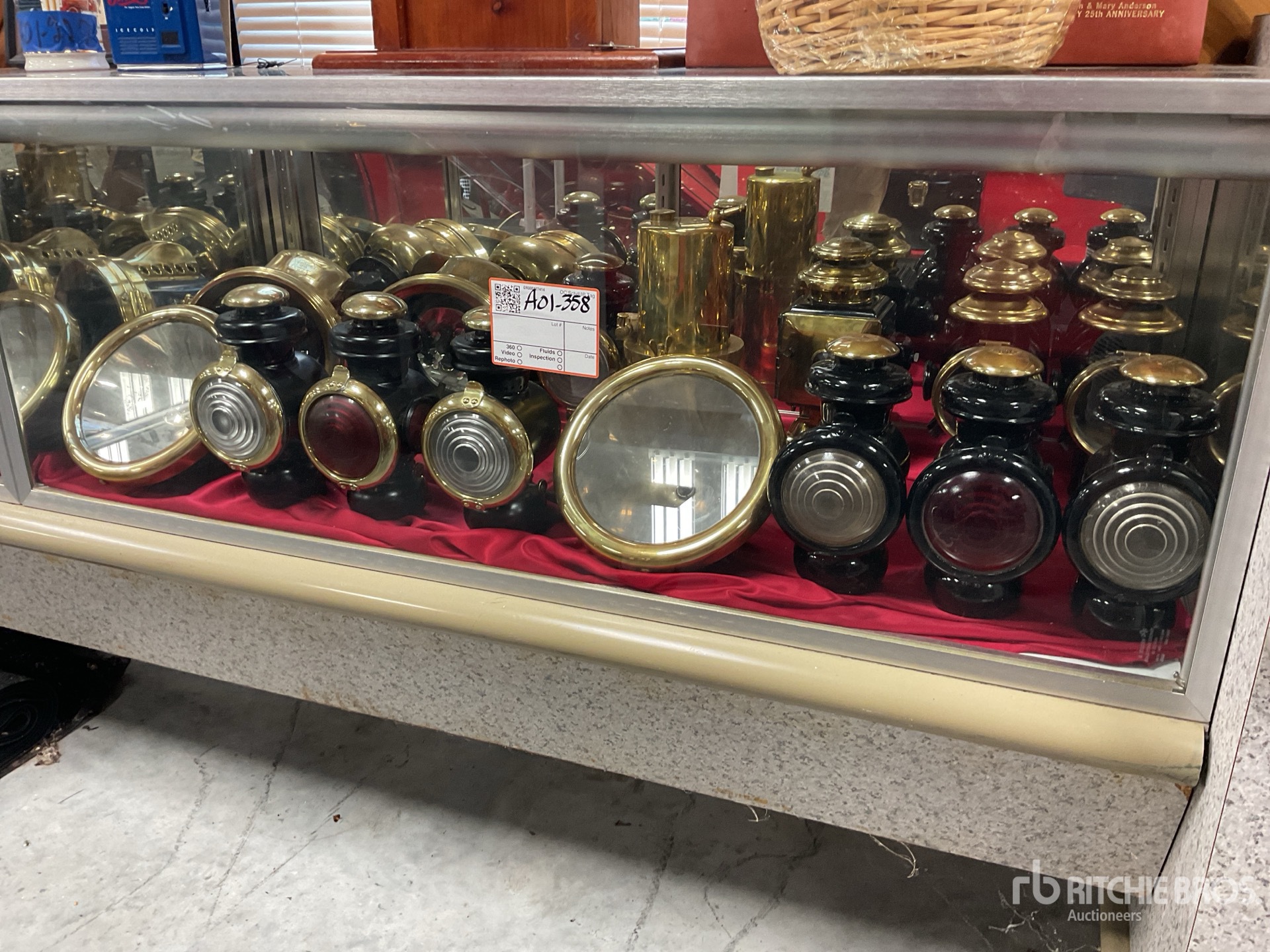 Quantity of Ford Electric Lantern Antiques