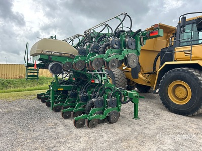 2022 Great Plains PL5200 Split 12 Row No-Till Sembradora de Precisión