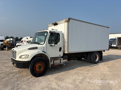 2004 Freightliner M2 106 4x2 バントラック